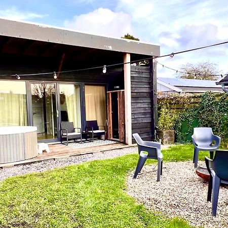 Family House With Garden & Jacuzzi & Sauna Near Amsterdam Vijfhuizen Экстерьер фото