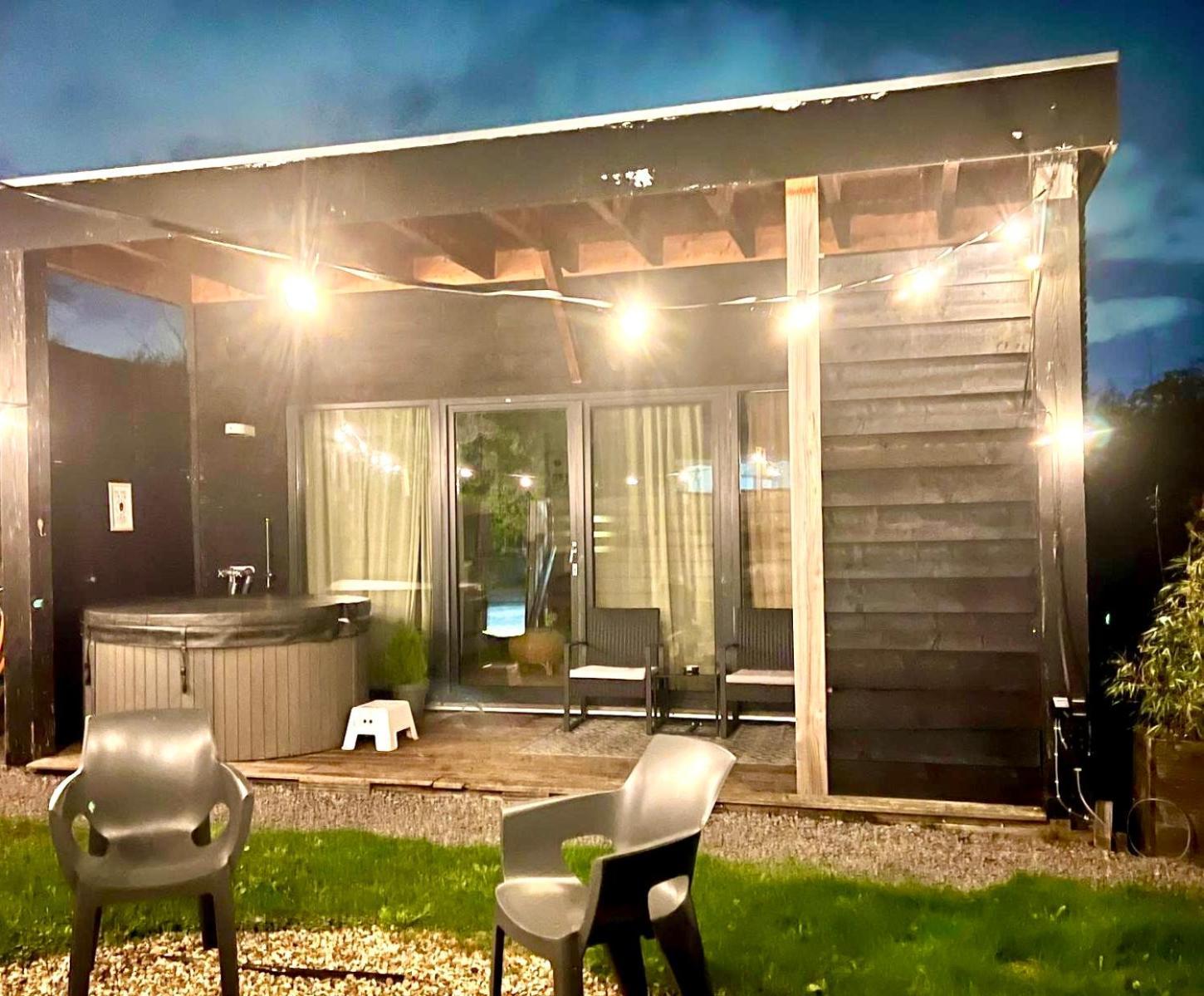 Family House With Garden & Jacuzzi & Sauna Near Amsterdam Vijfhuizen Экстерьер фото